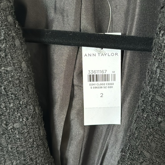 NWT Black Tweed Ann Taylor Blazer - Picture 3 of 4
